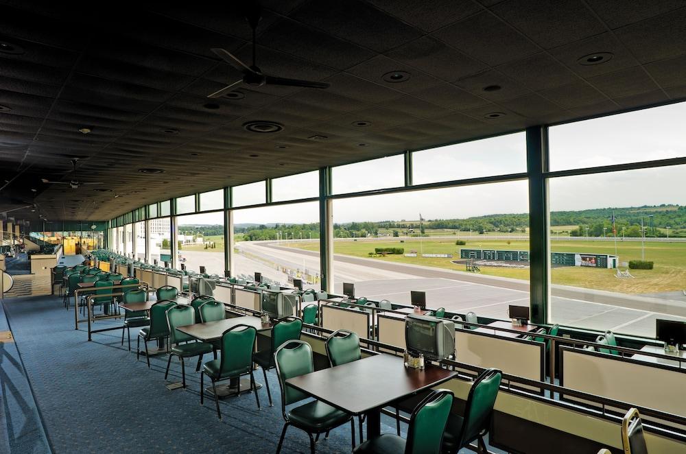 Vernon Downs Casino And Hotel エクステリア 写真